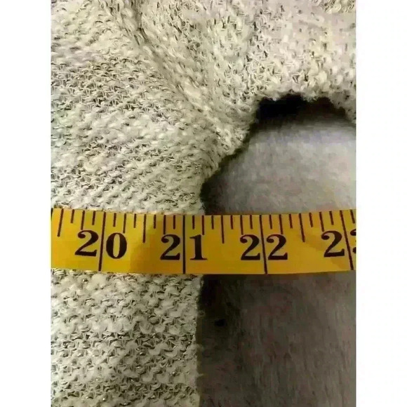 Liz Clairborne Sweater Large Gold Metallic Open Knit Kangaroo Pocket Pullover - Picture 7 of 10
